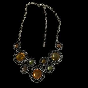 🐥 Premier Designs Silver-Tone Necklace with Amber and Olive Gems